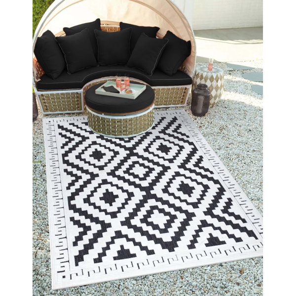 Natur Pur Zalewski Black/Cream Rug Wayfair.co.uk